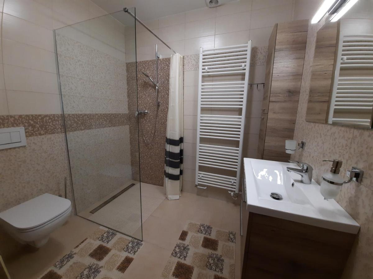 Apartman Pod Hradem Apartment Znojmo Bagian luar foto