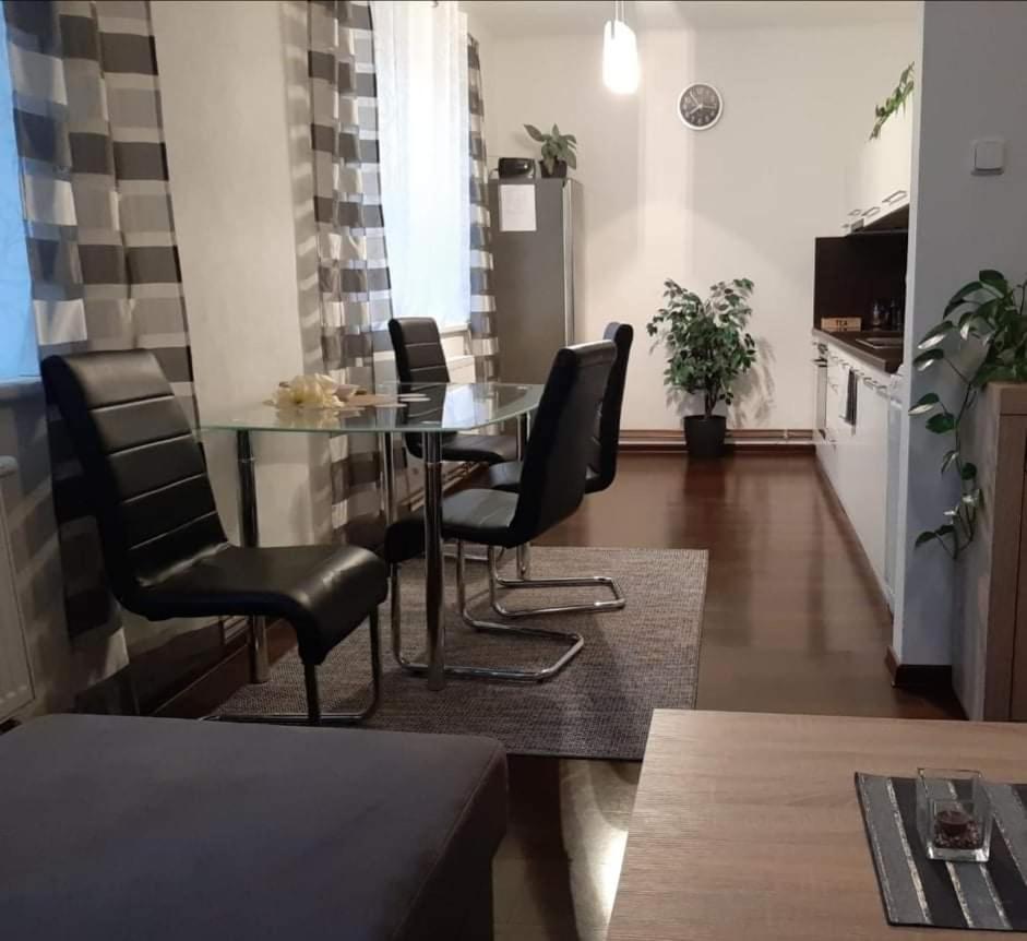 Apartman Pod Hradem Apartment Znojmo Bagian luar foto