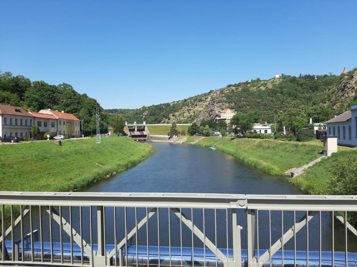 Apartman Pod Hradem Znojmo Bagian luar foto