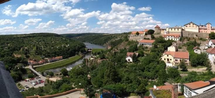 Apartman Pod Hradem Znojmo Bagian luar foto