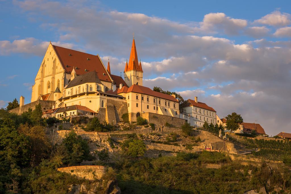 Apartman Pod Hradem Apartment Znojmo Bagian luar foto